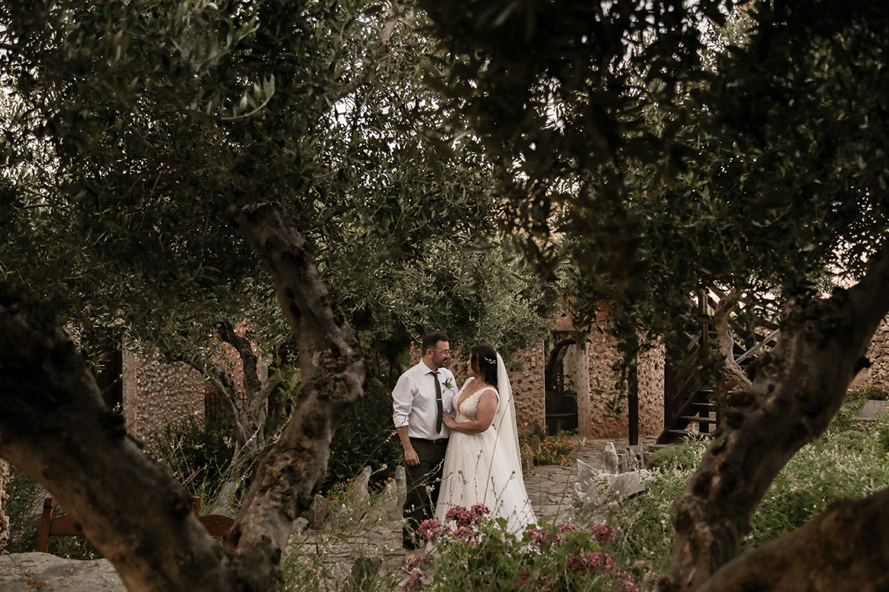 Weddings in Crete - Couple Ash and Maria L