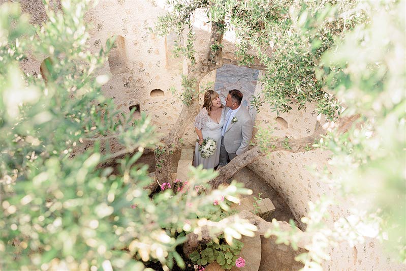 Weddings in Crete - Symbolic Wedding